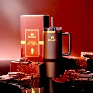 The Chocolate gold Stanley 40 oz